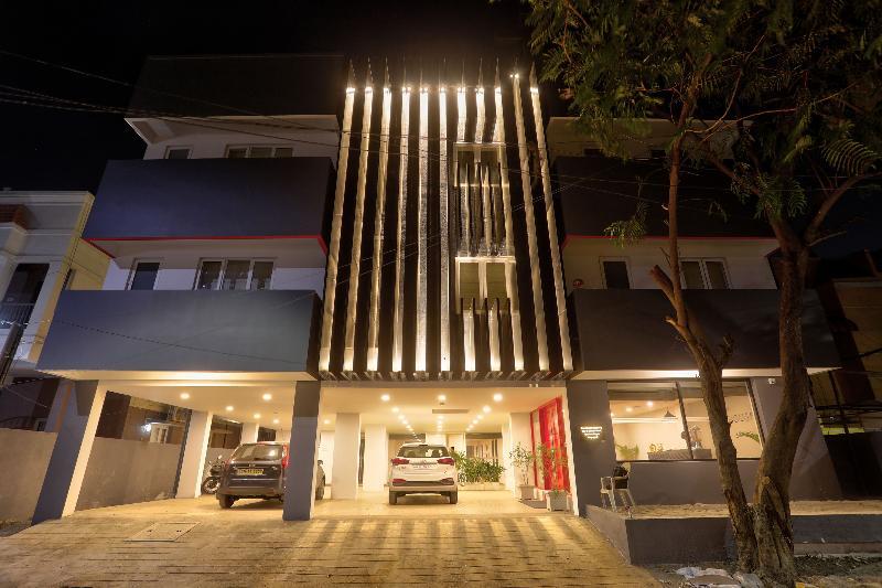 Oyo Townhouse 87 Spartan Nagar Chennai Bagian luar foto